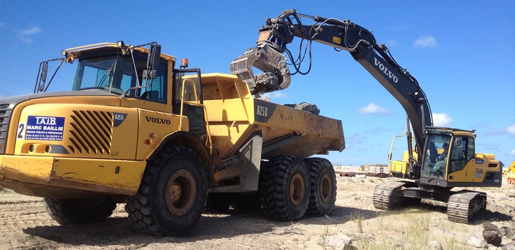 chantier mise en place enrochement